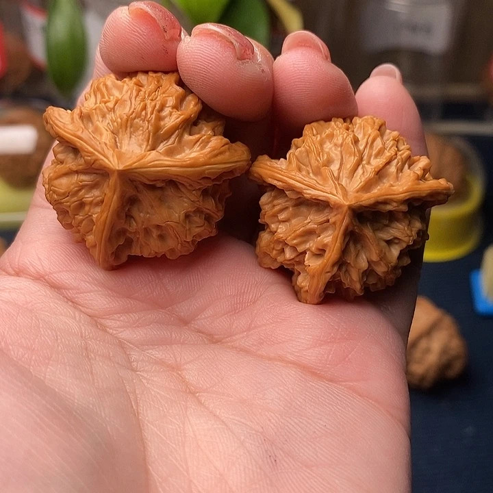 吊坠文玩核桃盘山丁奔