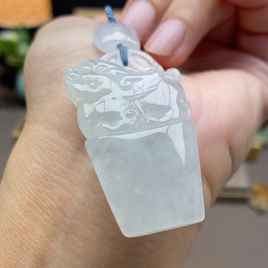 翡翠未镶嵌颈饰吊坠20