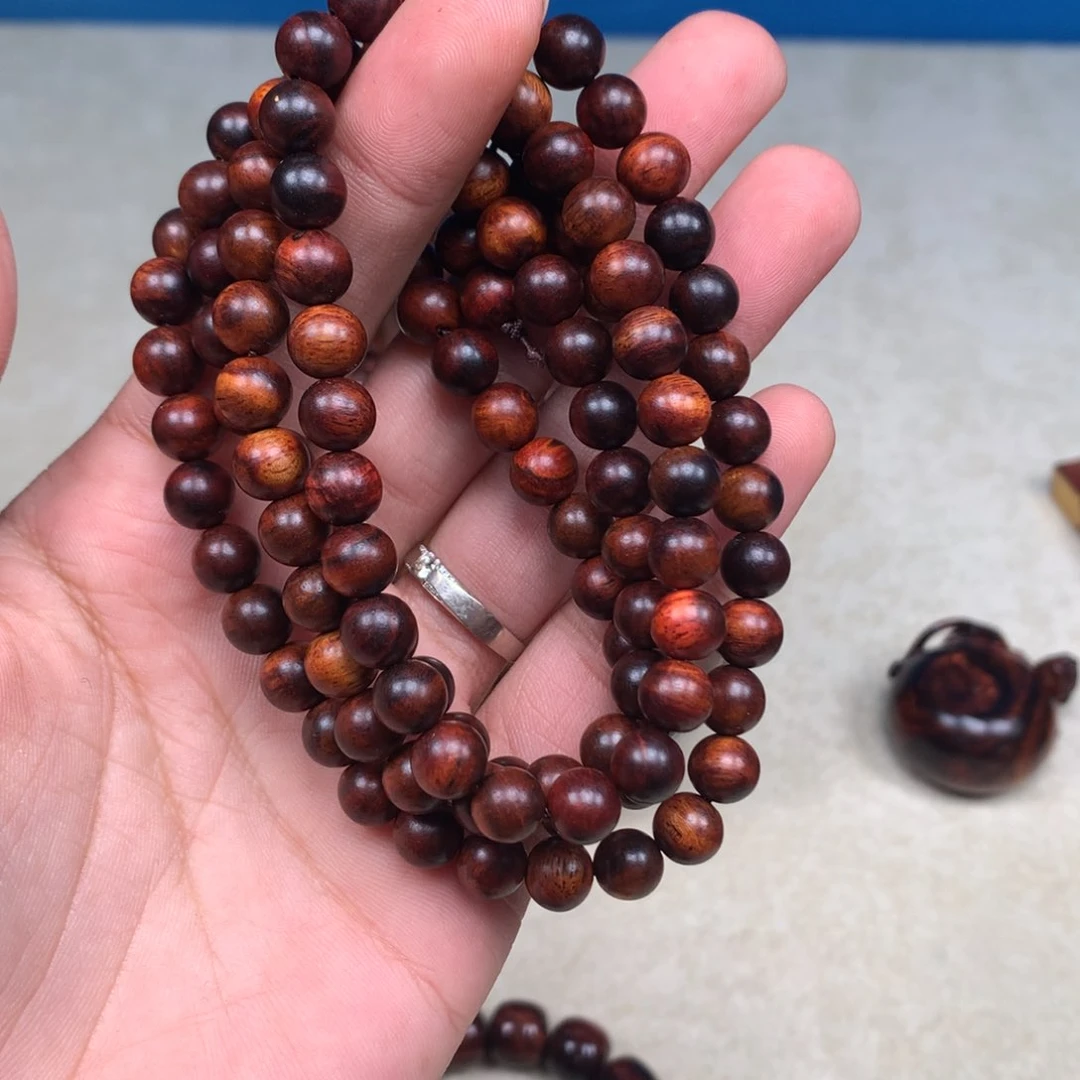 木0.8✖️108颗海南黄花梨