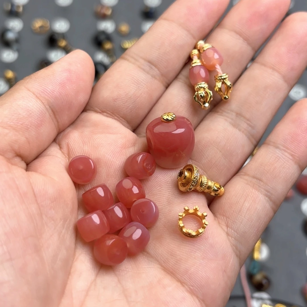 R***_玛瑙/玉髓文玩配饰未镶嵌