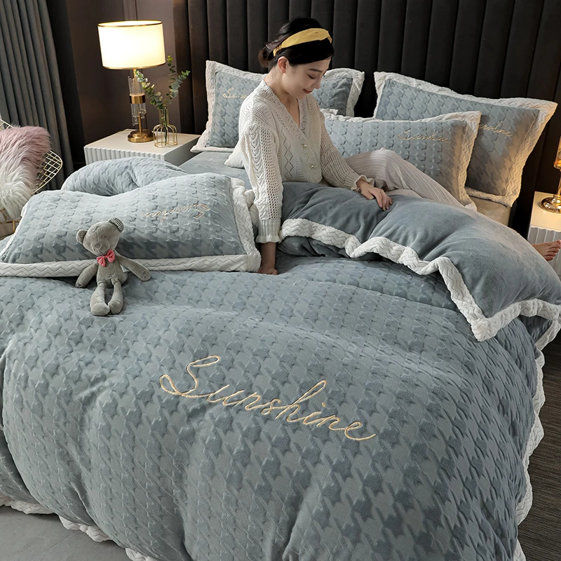 （拉萨发货）秋冬新款加厚雕花绒四件套秋冬保暖四件套