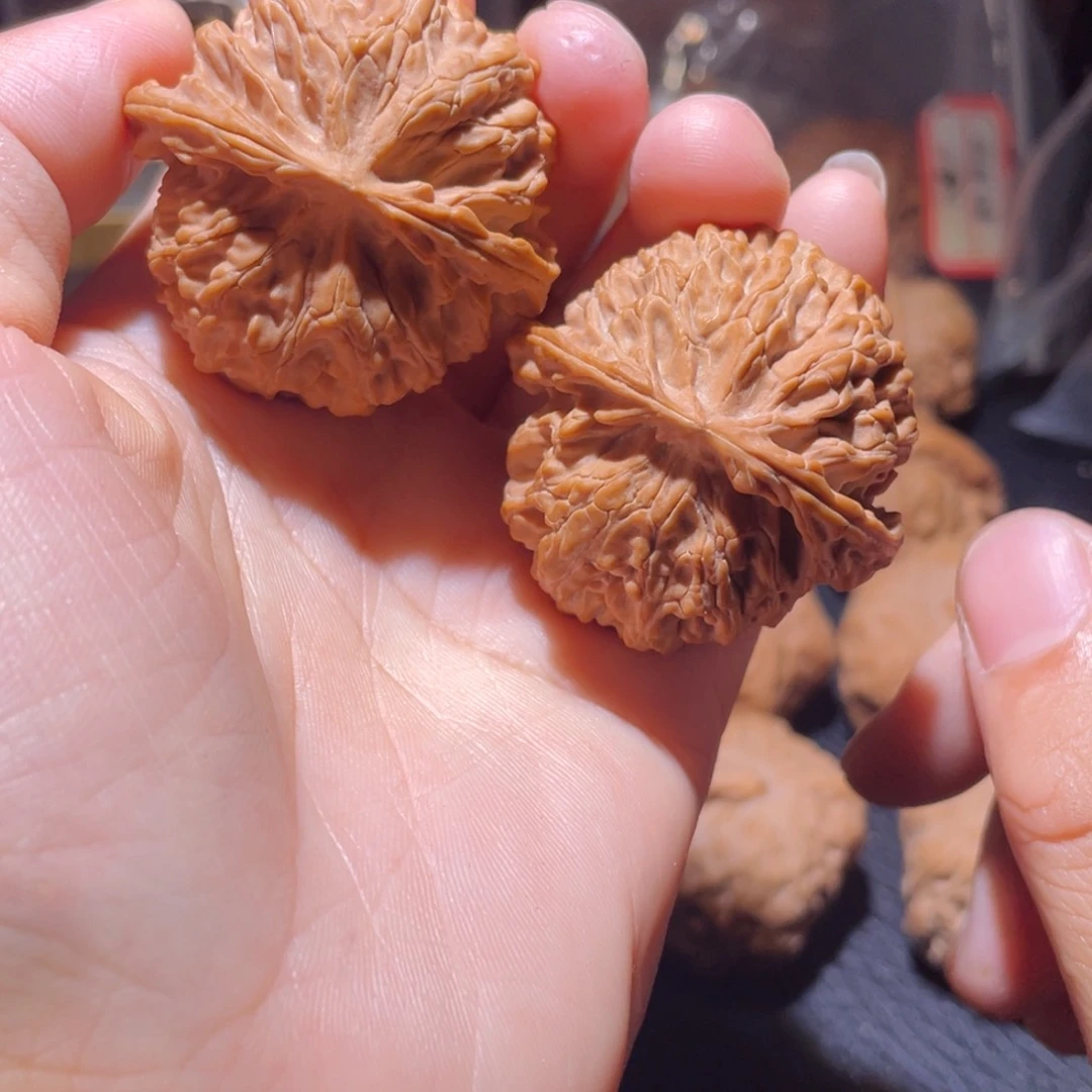 桃核吊坠子***伴40尺苹果园