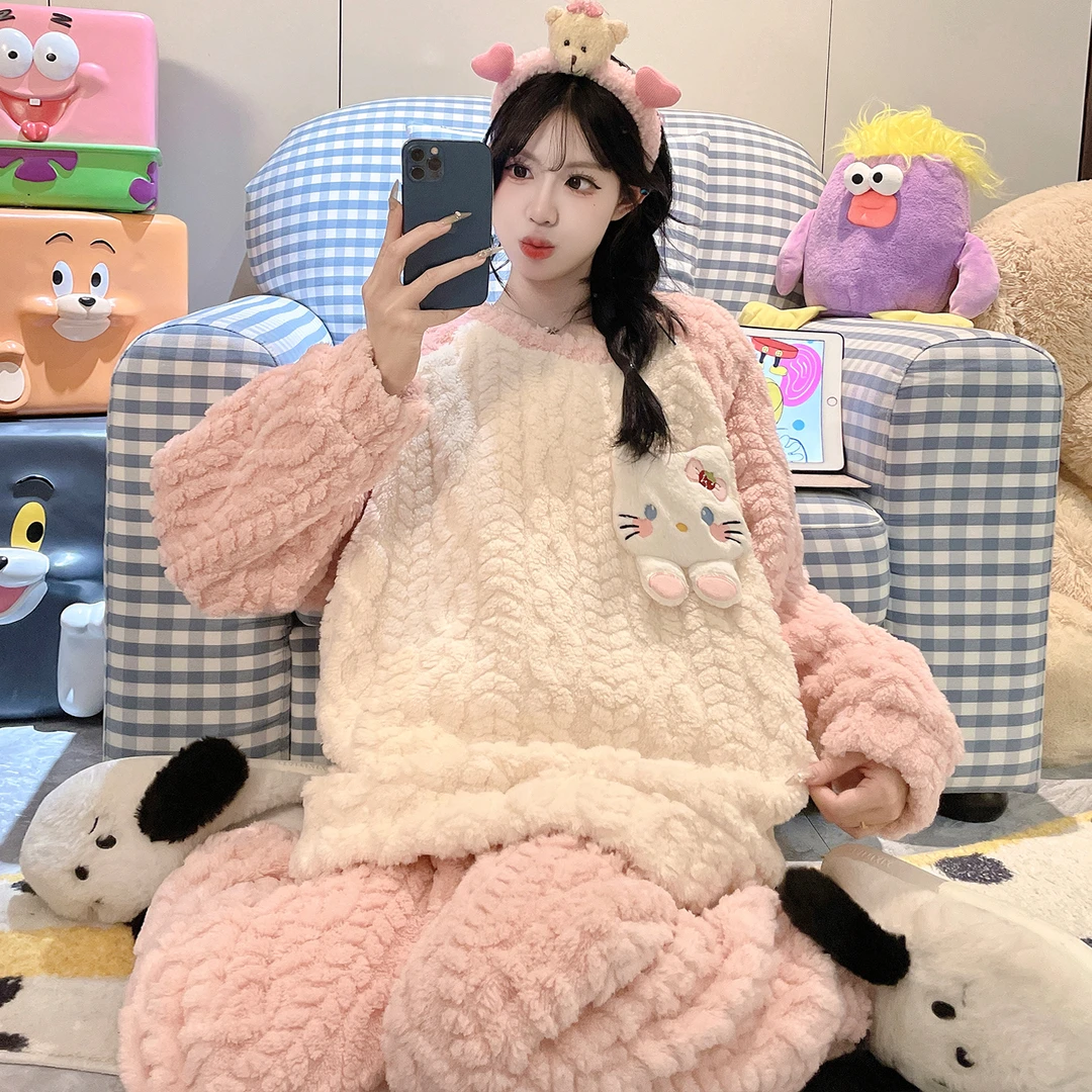 新款珊瑚绒睡衣冬季女款加绒加厚长袖可爱法兰绒居家服两件套装冬