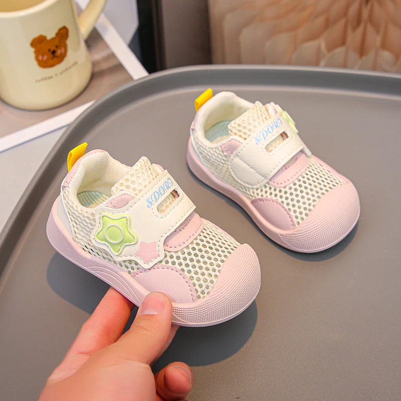 凉鞋学步鞋软底防滑0一13岁学步鞋网鞋透气小童镂空夏季运动板鞋