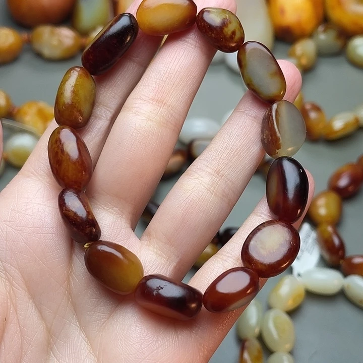 和田玉未镶嵌手链