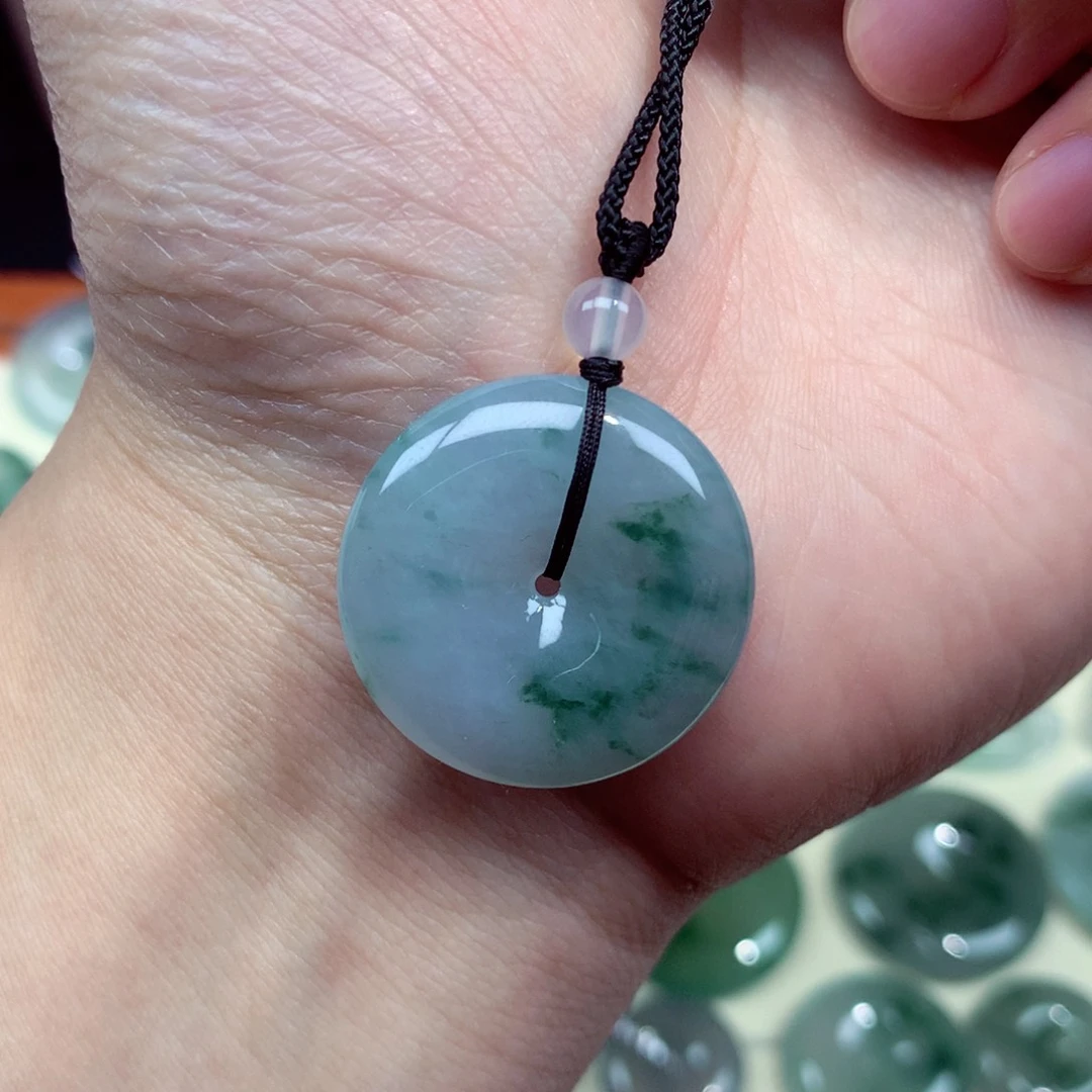 翡翠未镶嵌颈饰吊坠25.9/5.4