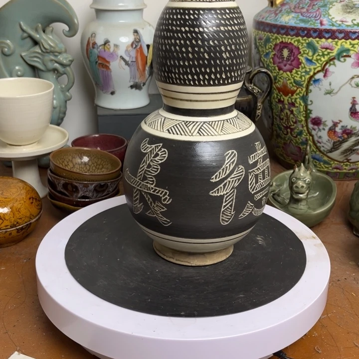 紫砂花瓶瓷器瓷器