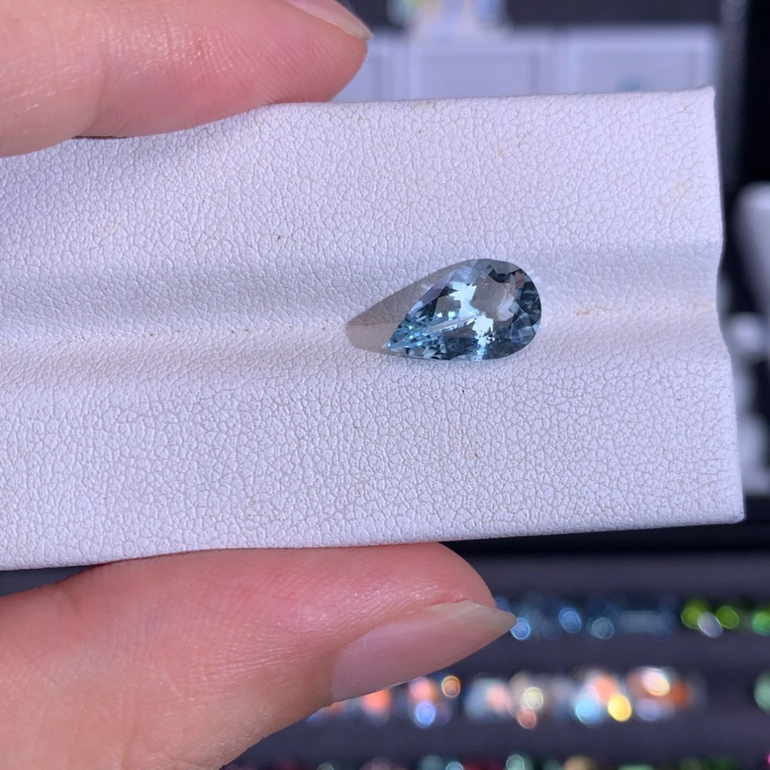 未镶嵌笔搁海蓝宝石2.05ct