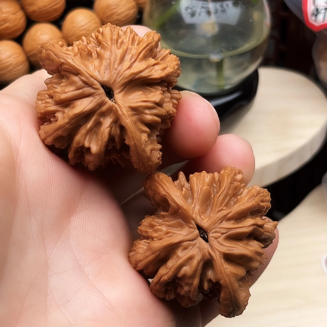 把件文玩核桃麦虎