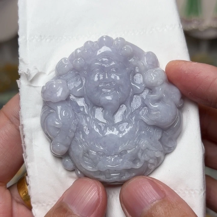 翡翠未镶嵌颈饰吊坠