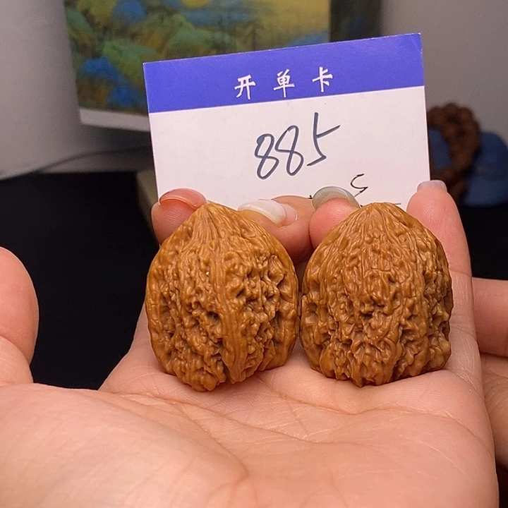 桃核吊坠南疆石32无刀痕s