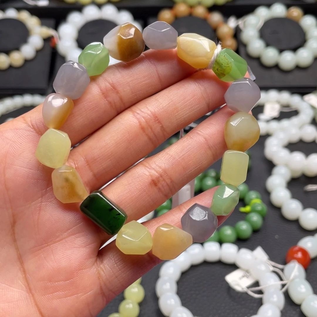 和田玉未镶嵌手链