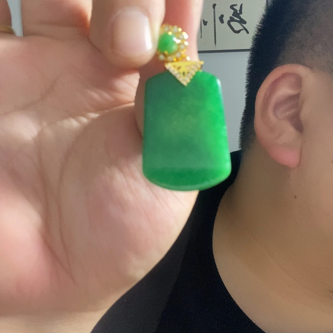 翡翠14K金镶嵌颈饰159无事牌