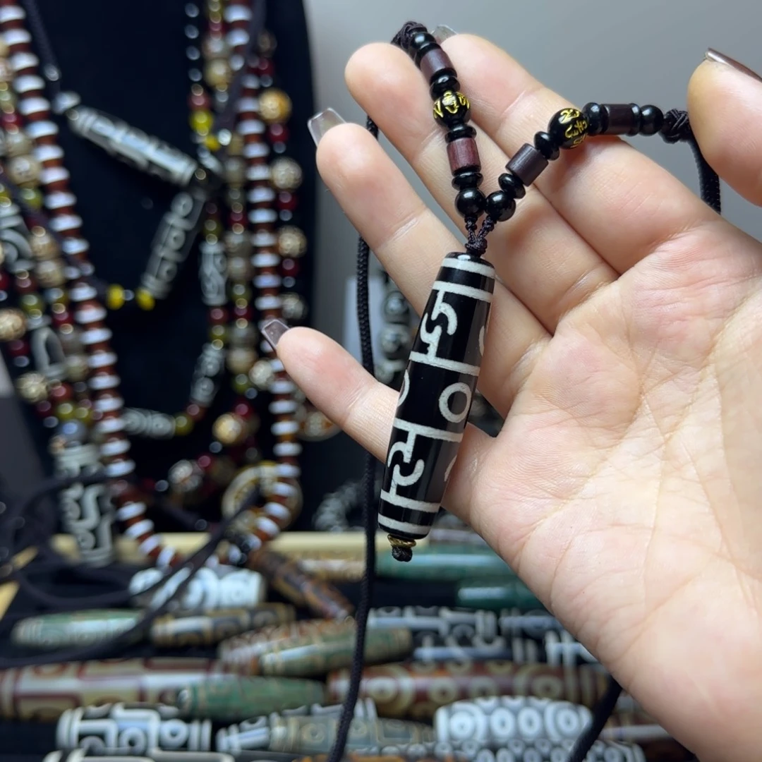 玛瑙/玉髓合金颈饰