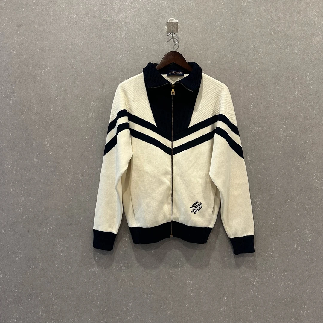 99新 LouisVuitton/路易威登 立领拉链长袖夹克外套S码/003489