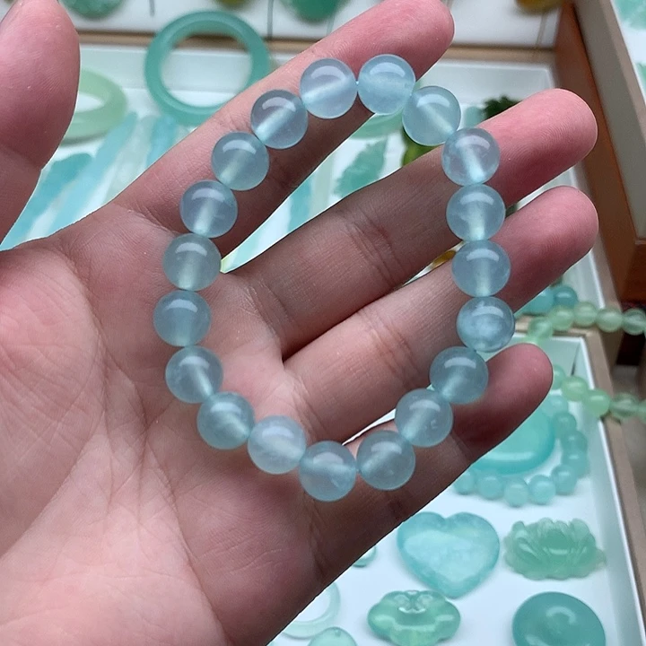 岫玉未镶嵌颈饰手链