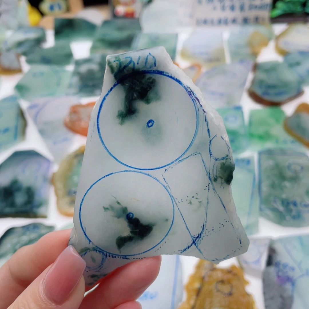 定制翡翠未镶嵌（纯天然缅甸A货翡翠）