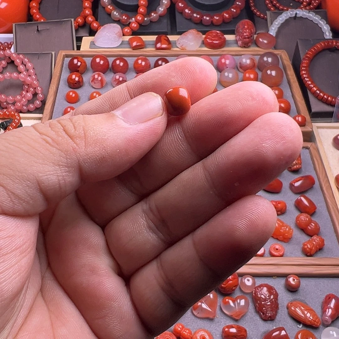 相***湖南红玛瑙未镶嵌珠宝奇石