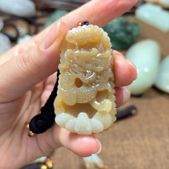 【闪购商品】和田玉未镶嵌颈饰