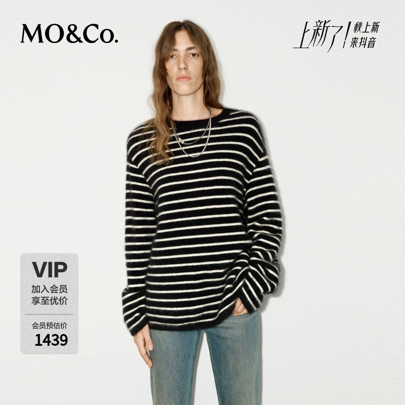 MOCO针织衫冬高比例浣熊毛条纹宽松慵懒毛衣MBD4SWT009