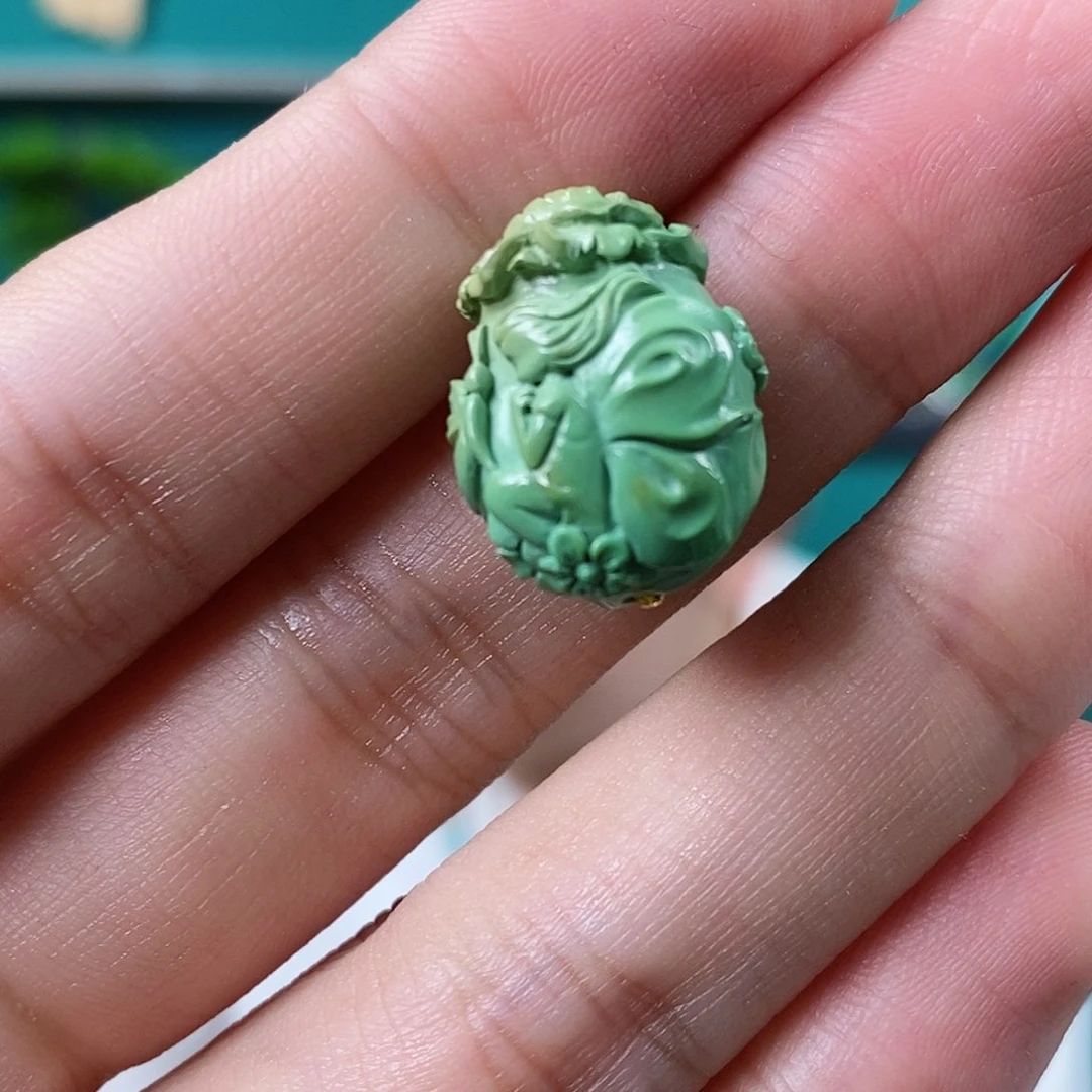 未镶嵌绿松石珠宝奇石