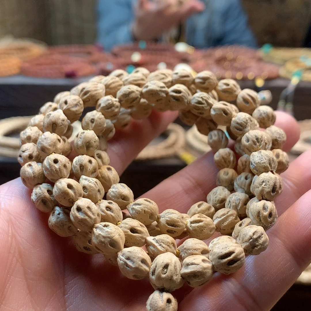 柏香籽/百香籽吊坠原桩鬼脸