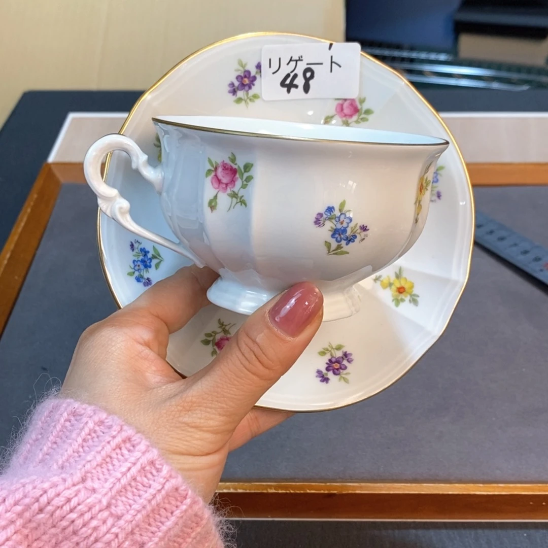 瓷器过哈哈哈哈哈哈哈