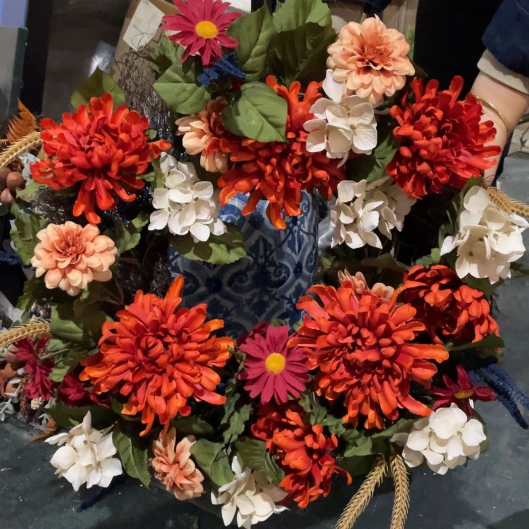 陶瓷花瓶，部分微瑕