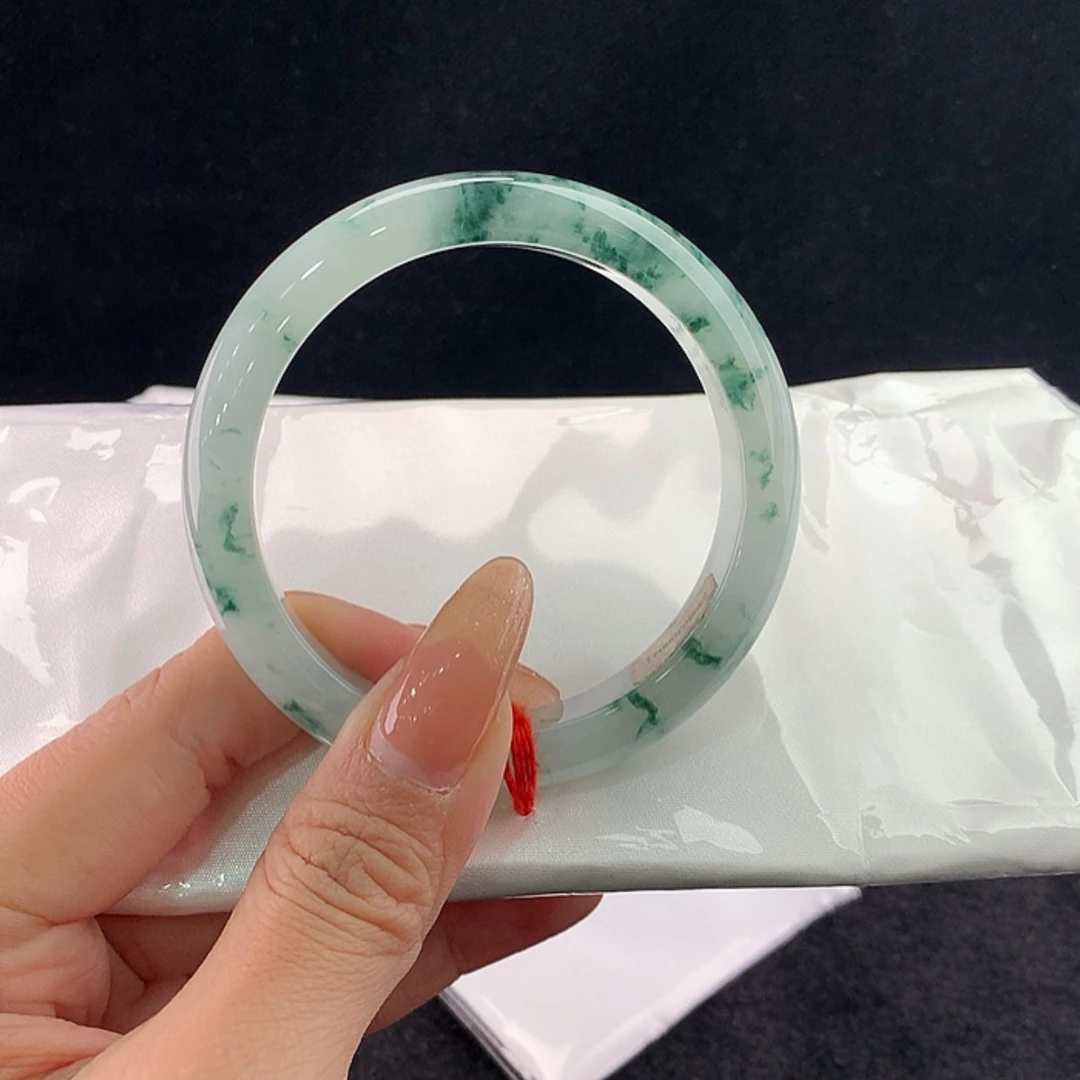 【闪购商品】未镶嵌手镯翡翠正57.3