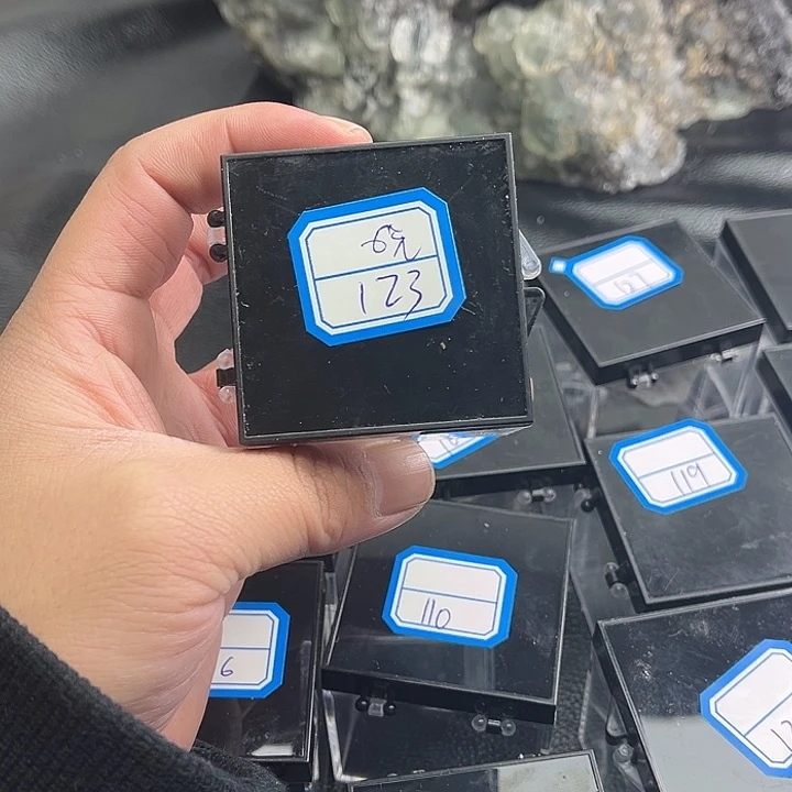 宝***丽石材123号55989999