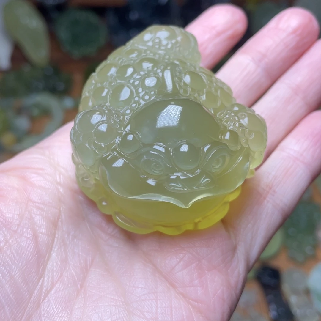 蛇纹石玉未镶嵌手把件