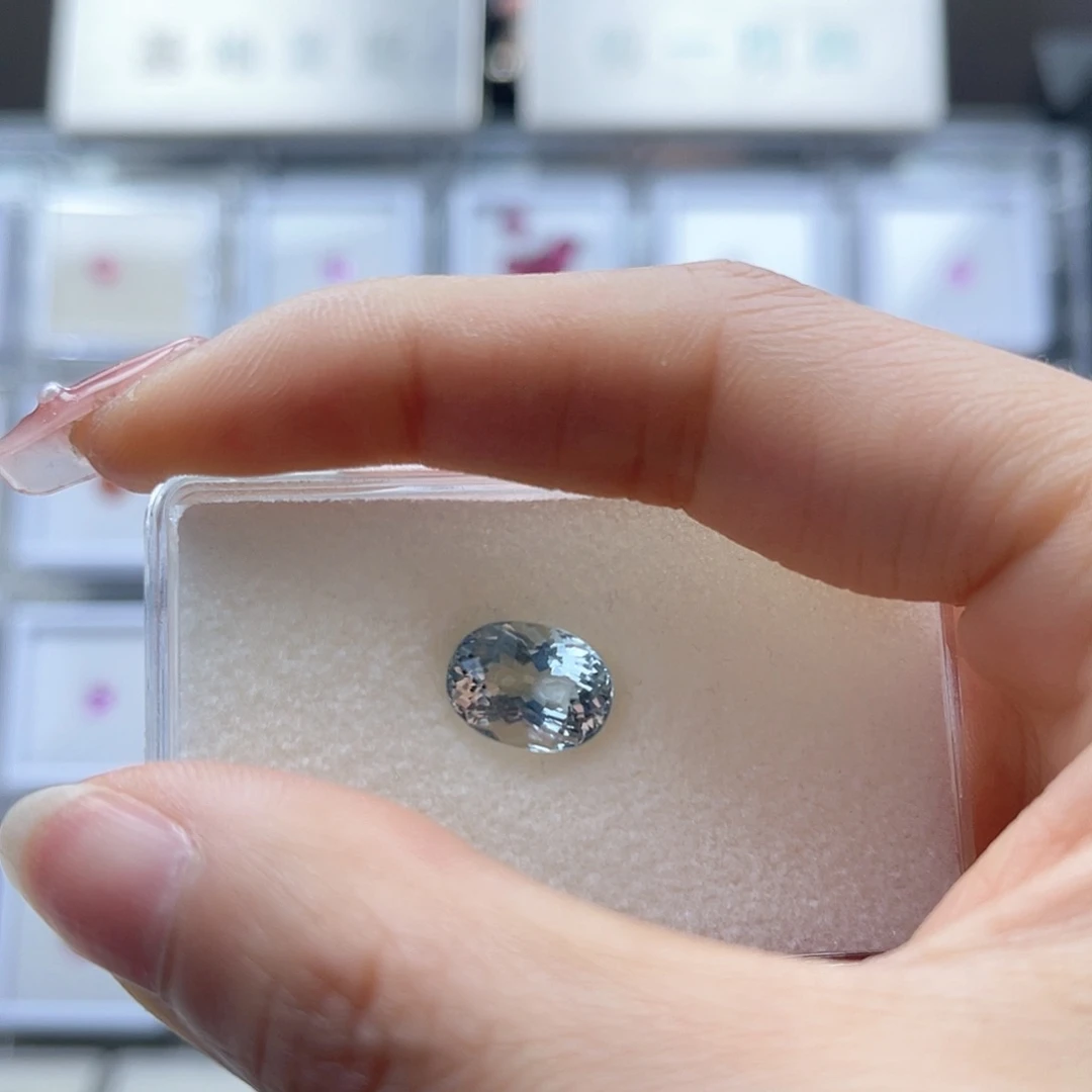 海蓝宝石笔搁未镶嵌