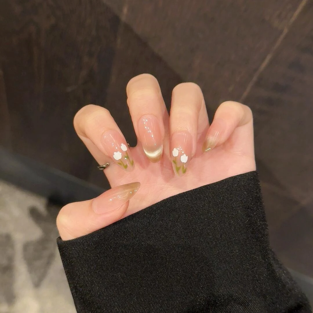 Nice SoSo【郁金香】短椭圆 纯手工穿戴甲纯欲猫眼晕染气质手绘水彩