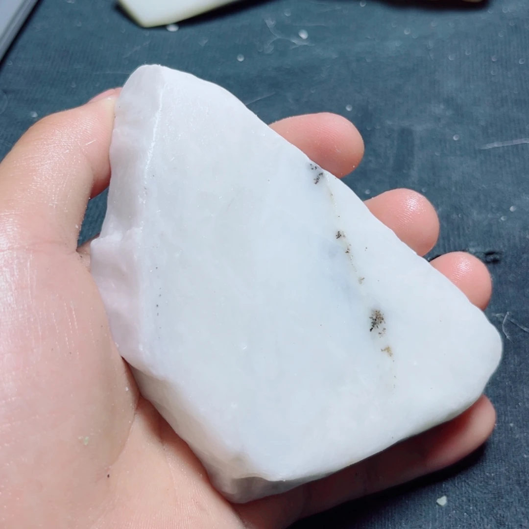 未镶嵌和田玉珠宝奇石