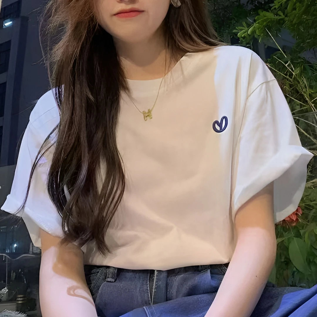 刺绣常规款几何短袖简约圆领T恤女