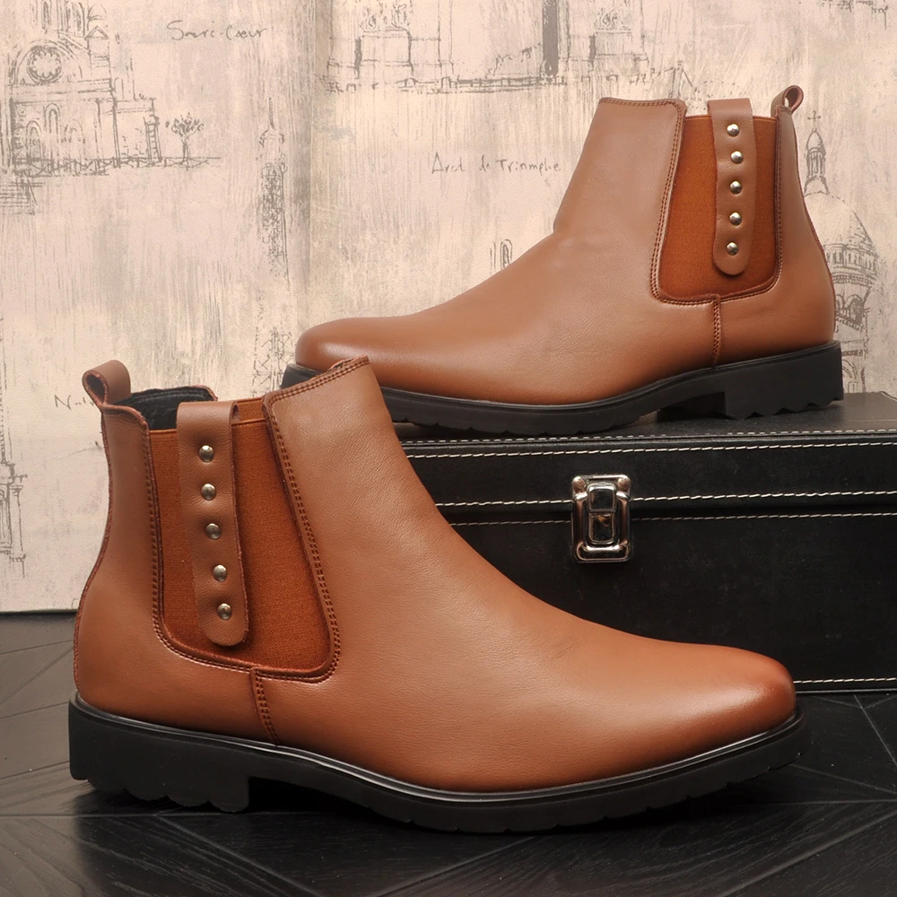 秋冬季新款男士真皮英伦风尖头皮靴子高帮皮鞋户外工装切尔西短靴