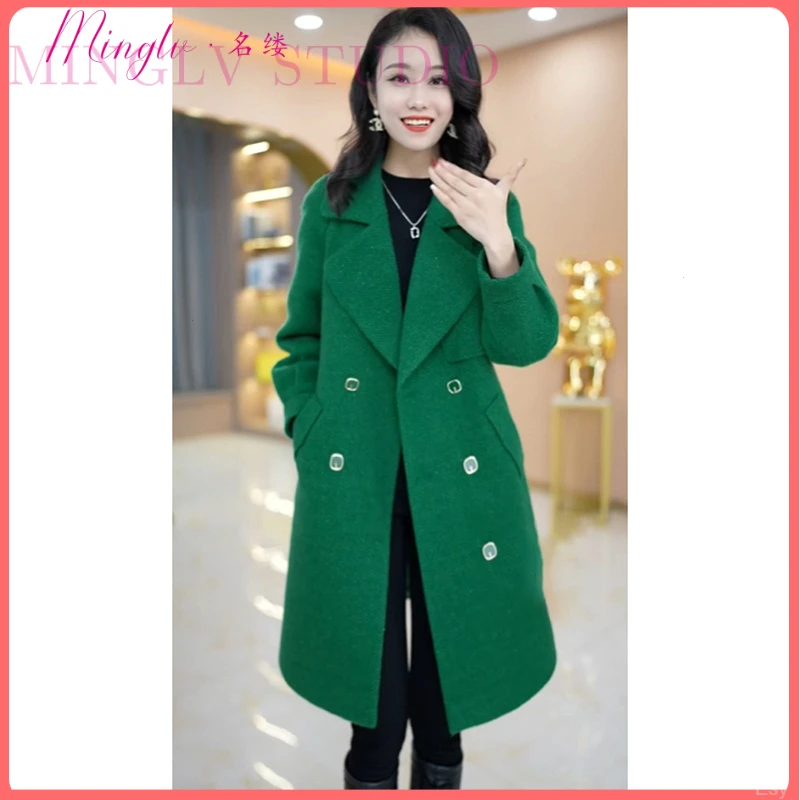 今年流行绿色毛呢外套2025新款女士秋冬高端时尚高级感洋气大衣