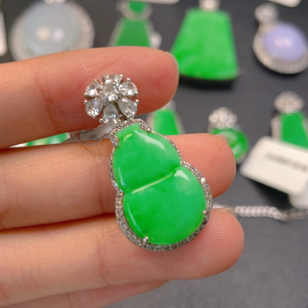 翡翠银S925镶嵌颈饰