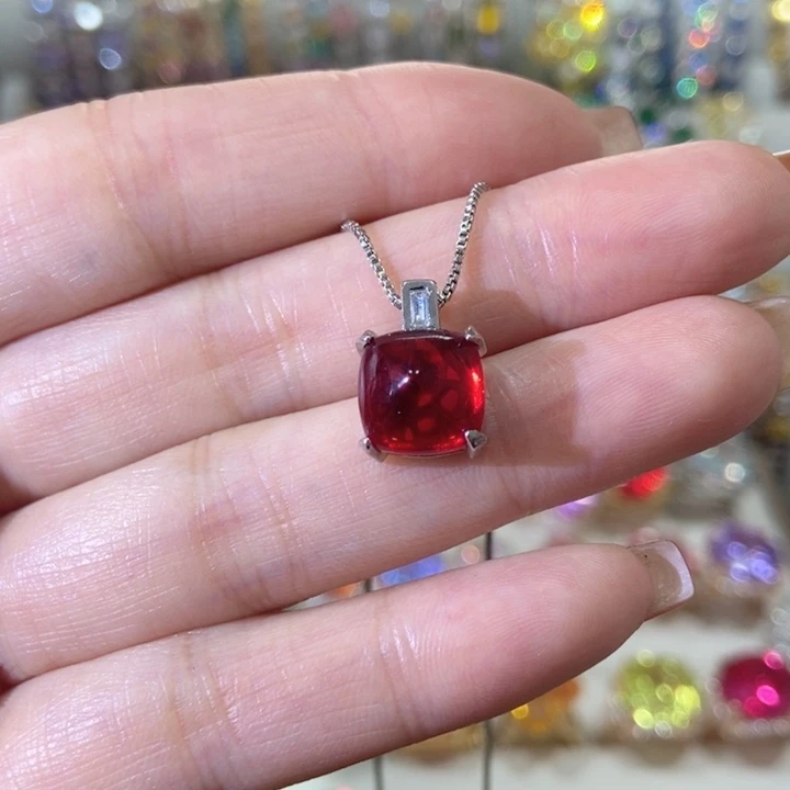 66锆石（处理）吊坠