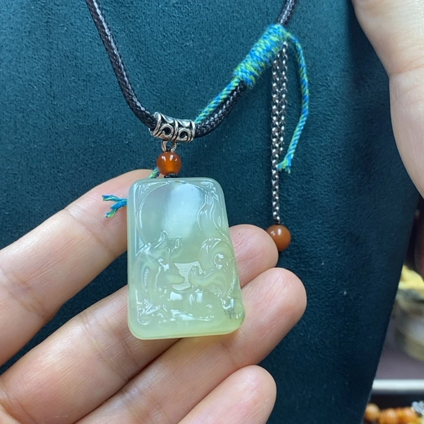 【闪购商品】蛇纹石玉吊坠未镶嵌