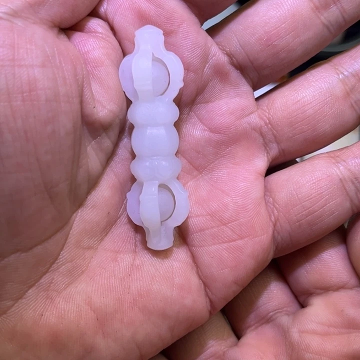 和田玉未镶嵌吊坠(不含链)