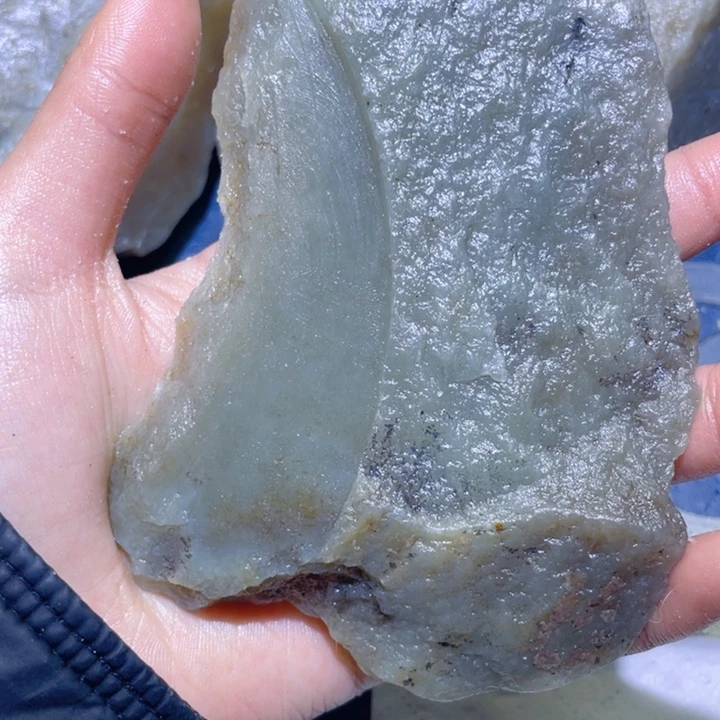 和田玉未镶嵌珠宝半成品