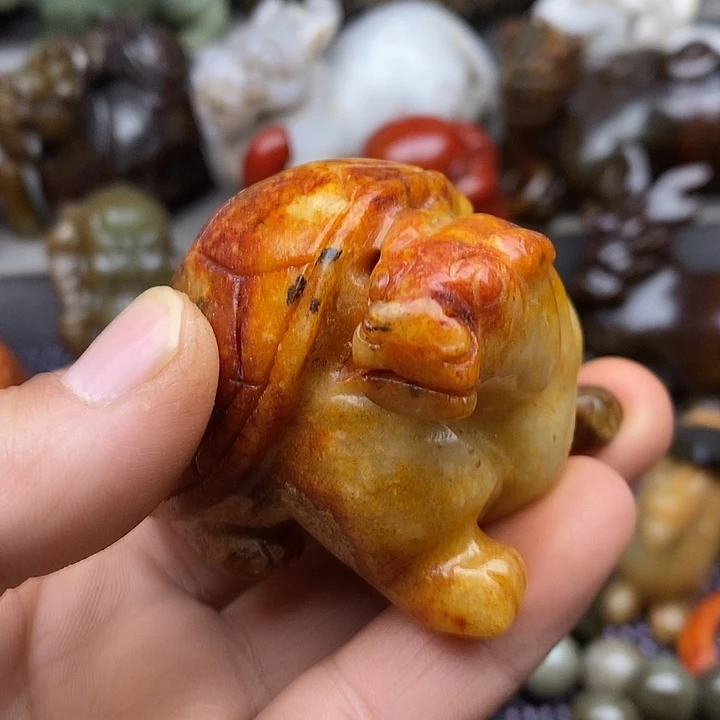 未镶嵌蛇纹石玉颈饰