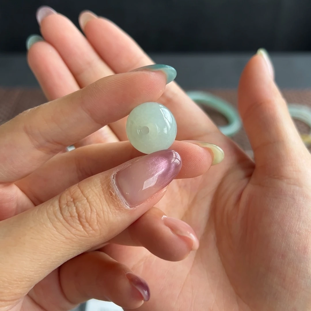 翡翠未镶嵌吊坠(不含链)270号 扣买断