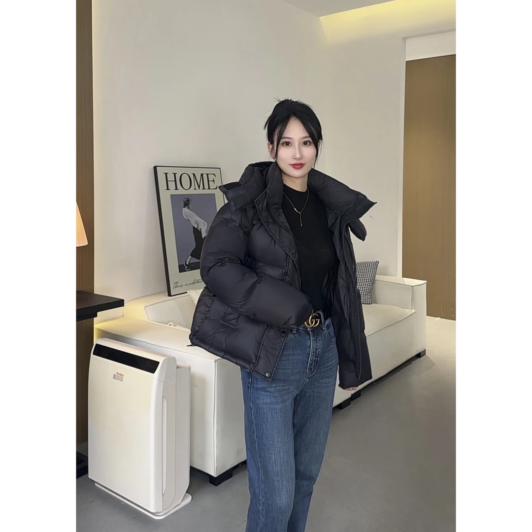 【LiLi定制】M家大牌 冬季新款90鹅绒羽绒服短款23S11903