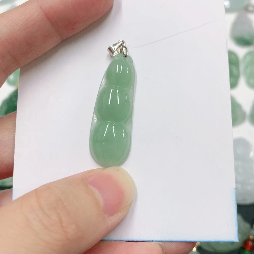 翡翠颈饰未镶嵌1212122212