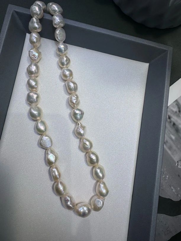 巴洛克石头淡水珍珠项链