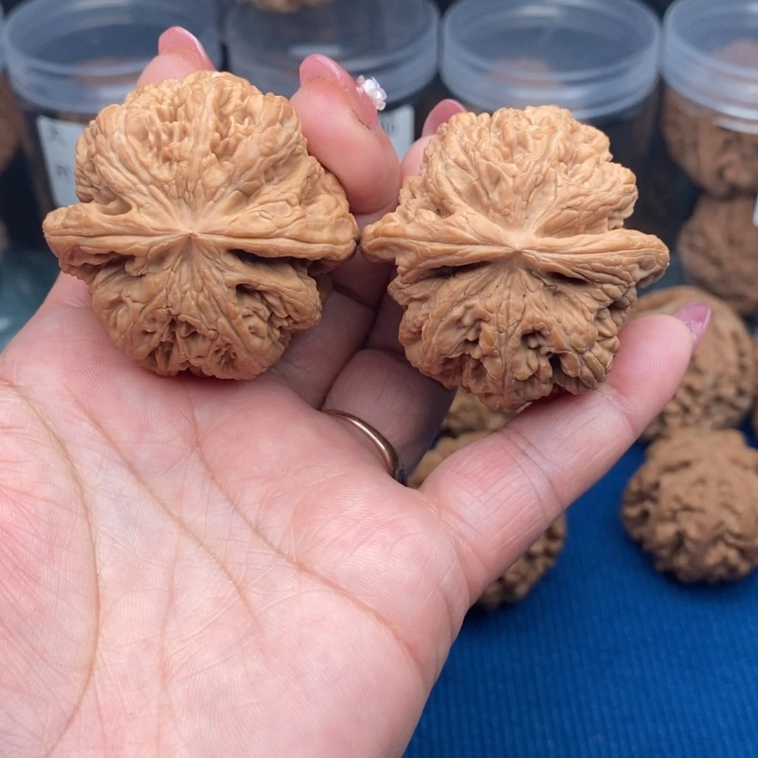 把件文玩核桃粗筋44