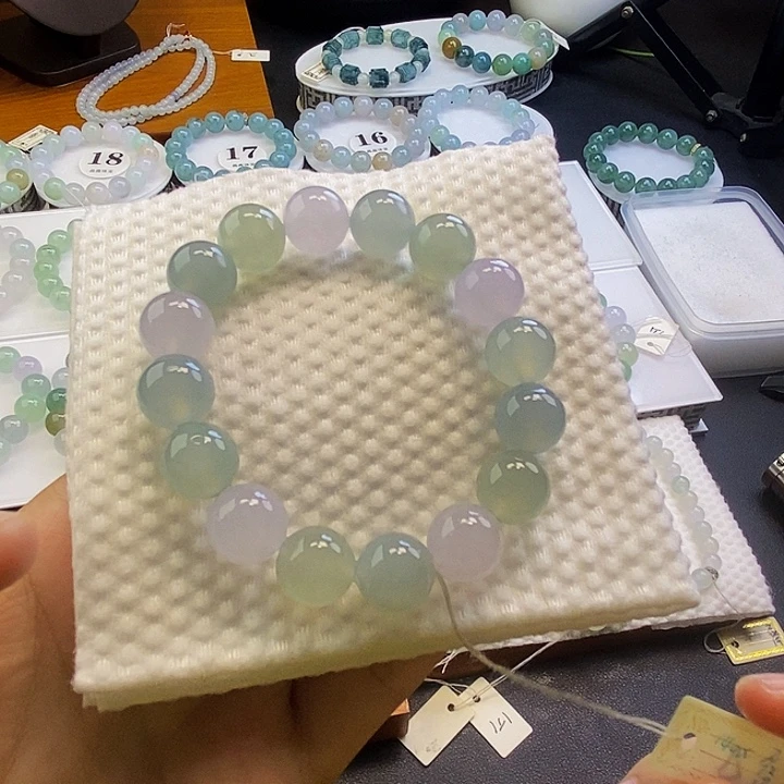 定制翡翠未镶嵌翡翠卡12