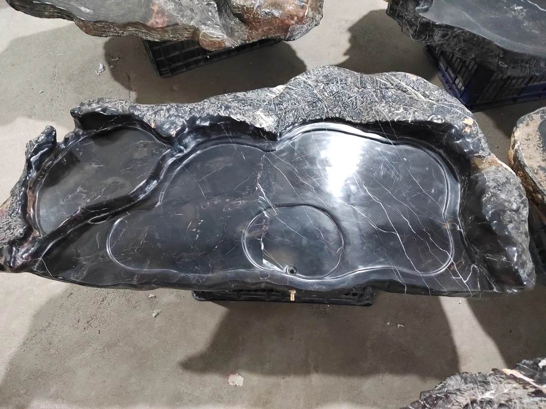 灵璧石磬石茶盘，原石远景原色，纯手工打磨，长1米02，宽53
